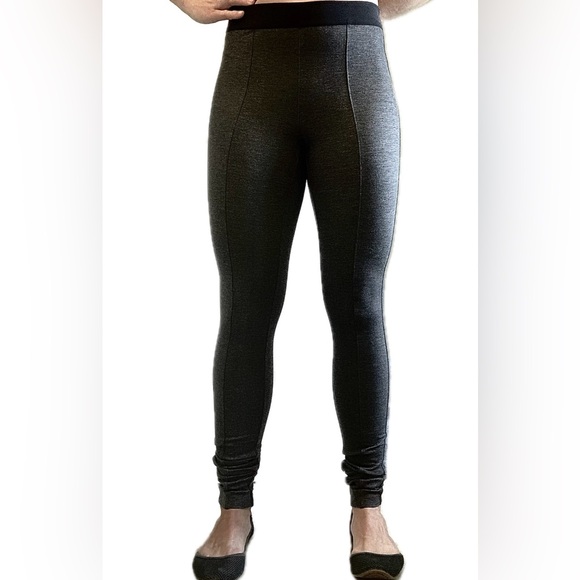 Kit and Ace “dressy” ponte leggings (XS) - Picture 3 of 4